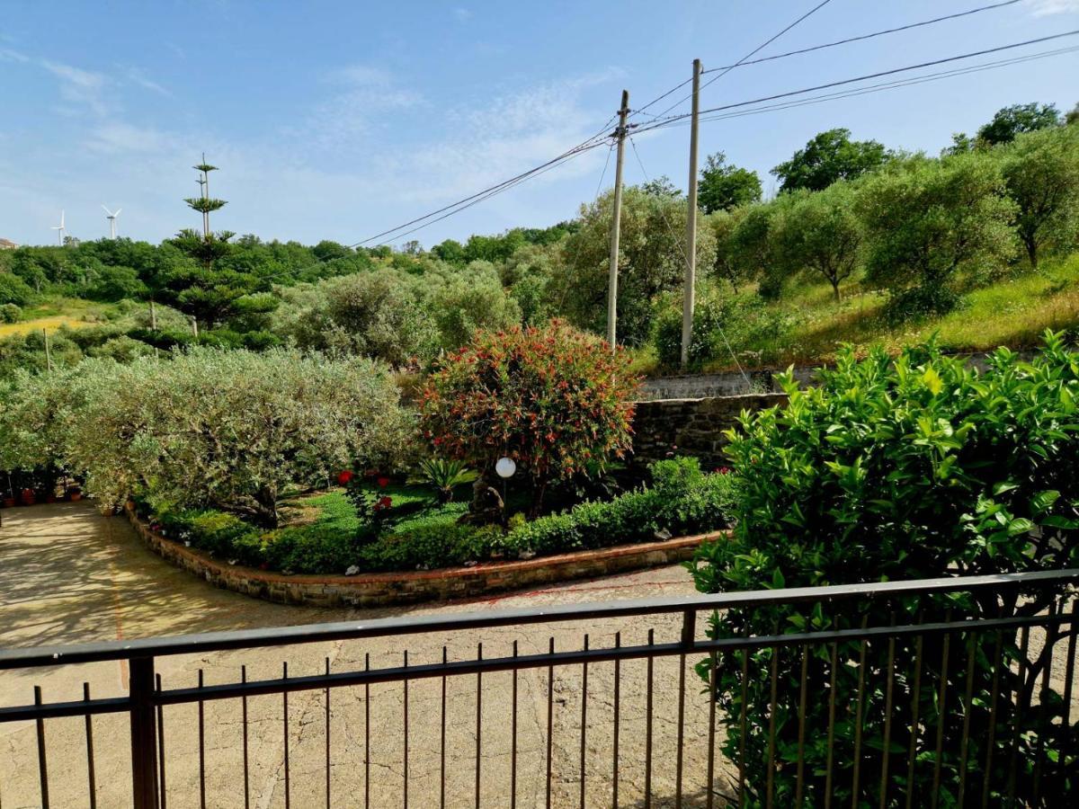 Pietra Del Colle Agriturismo Altavilla Silentina Exterior foto